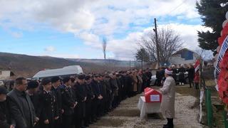 Kalp krizi sonucu hayatını kaybeden uzman çavuş Samsun'da toprağa verildi