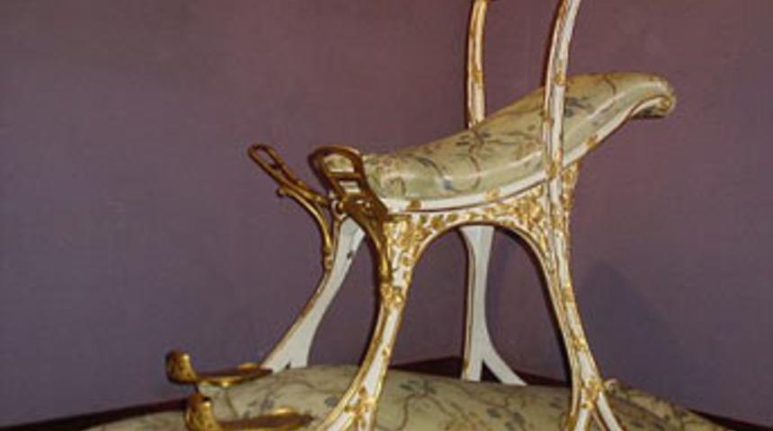 Kral Edward&rsquo;ın seks tahtı!