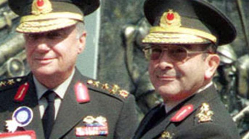 Balyoz paşaları birbirine d&uuml;ş&uuml;rd&uuml;