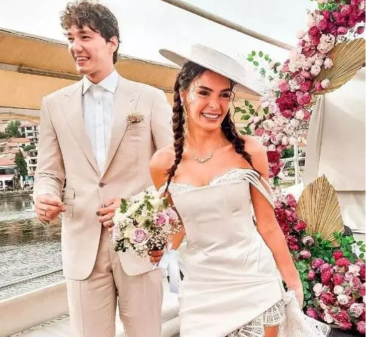 Ünlü oyuncu Ebru Şahin'in hamile olduğu iddia edilmişti! Oyuncu hamilelik iddialarına son noktayı koydu G2