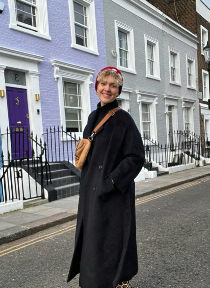 Ünlü oyuncu Bergüzar Korel bornozuyla yeni evinden paylaştı! "Banyoda uzun zaman geçirip..." G2