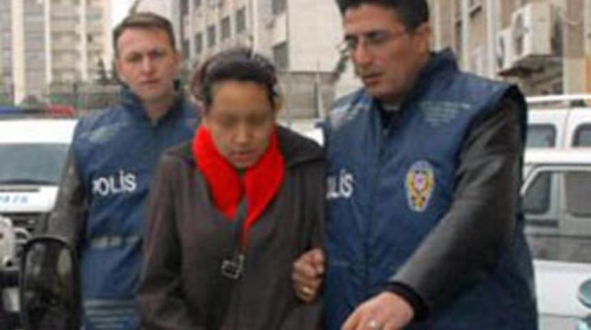 İzmir'de cani anne!