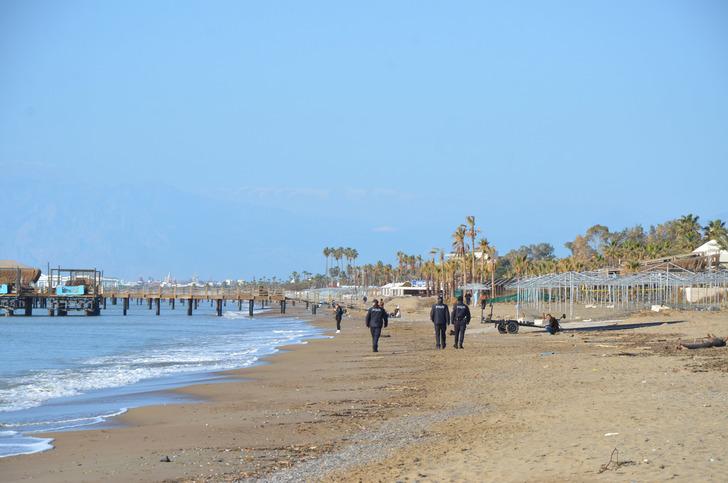 8 kişinin cansız bedeni kıyıya vurmuştu! Antalya sahillerinde ceset devriyesi! Sahil Güvenlik ve polis Kaş'tan Belek'e kadar her yeri arıyor G1