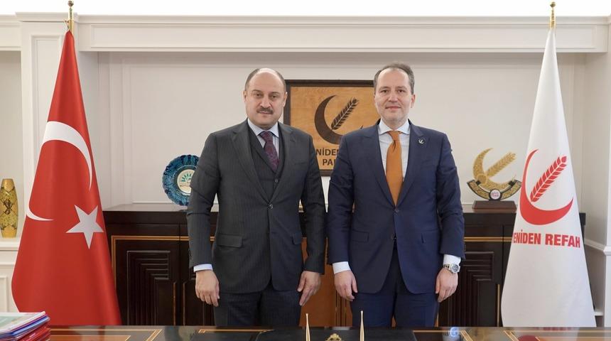 AK Parti'den istifa edip Yeniden Refah'tan rakip oldu: Şanlıurfa transferini Erbakan duyurdu