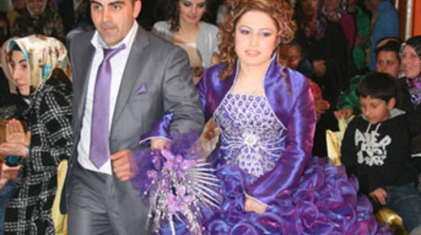 Damat d&uuml;ğ&uuml;ne giderken kazada &ouml;ld&uuml;