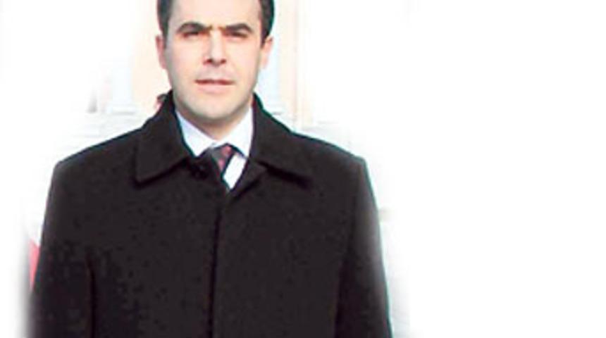 Emniyet m&uuml;d&uuml;r&uuml;n&uuml;n &lsquo;villa&rsquo; vurgunu!