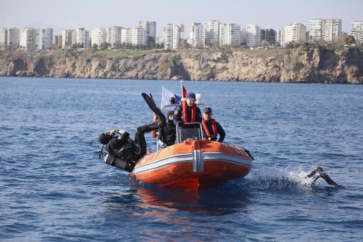 8 kişinin cansız bedeni kıyıya vurmuştu! Antalya sahillerinde ceset devriyesi! Sahil Güvenlik ve polis Kaş'tan Belek'e kadar her yeri arıyor G5