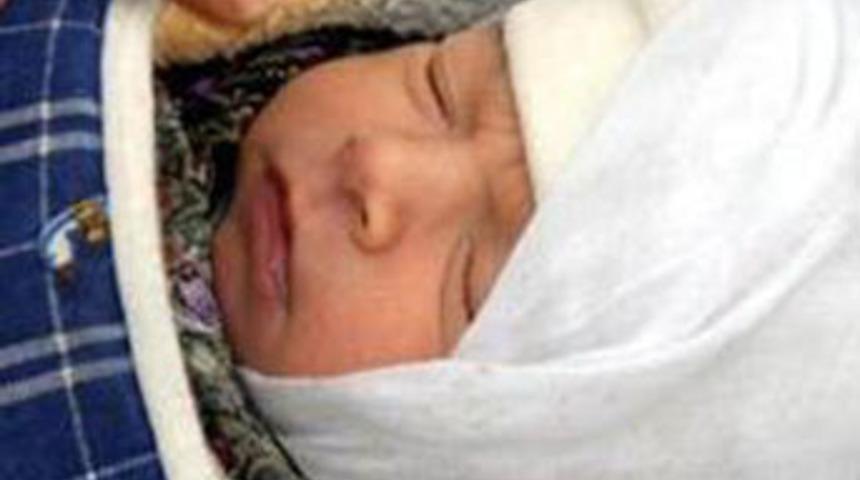 15 g&uuml;nl&uuml;k Aleyna &ouml;ks&uuml;z kaldı