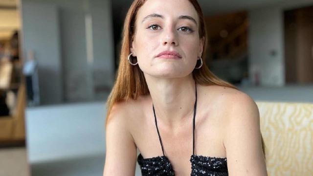 Sadakatsiz ile yıldızı parlayan Nazlı Bulum ilk cinsel deneyimini anlattı: Annemin özel biri olsun ısrarı vardı