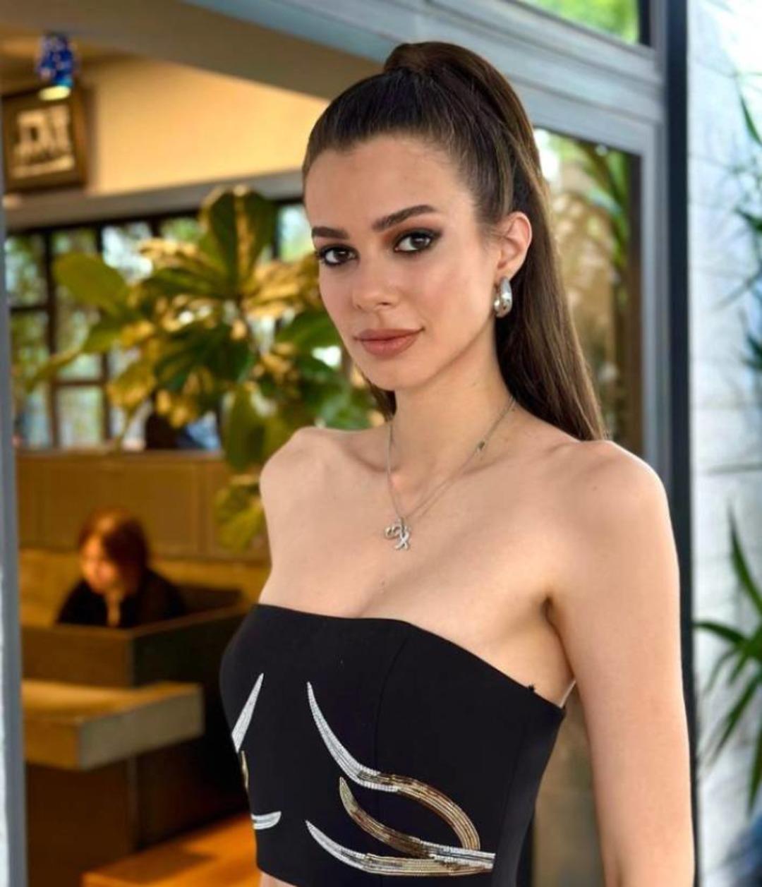 Deren Talu tatil pozlarıyla sosyal medyayı salladı! Beğeni ve yorum yağdı