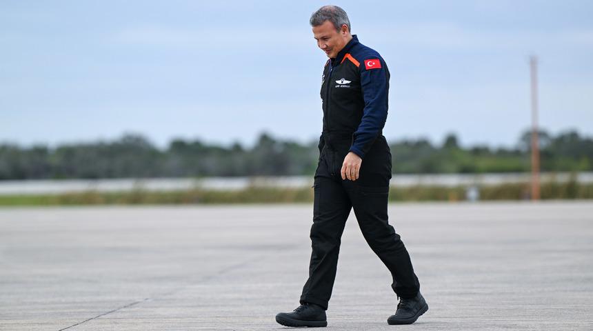 Alper Gezeravcı kimdir? Alper Gezeravcı nereli?