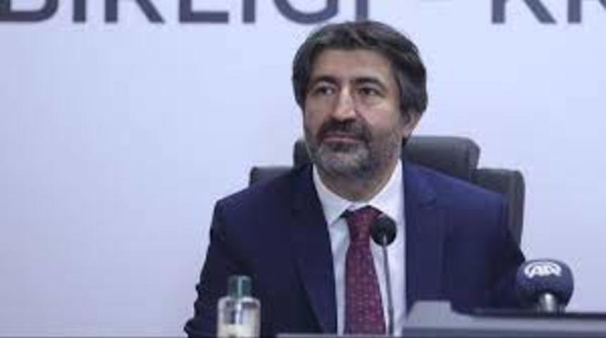 FAİZ İNDİRİMİ Mİ GELİYOR? Türkiye Bankalar Birliği Başkanı’ndan kredi faizi, kredi kartına taksit, enflasyon ve dolar açıklaması