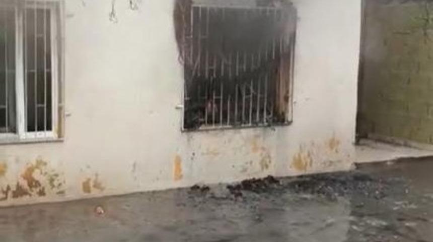 Reyhanlı’da ev yangını