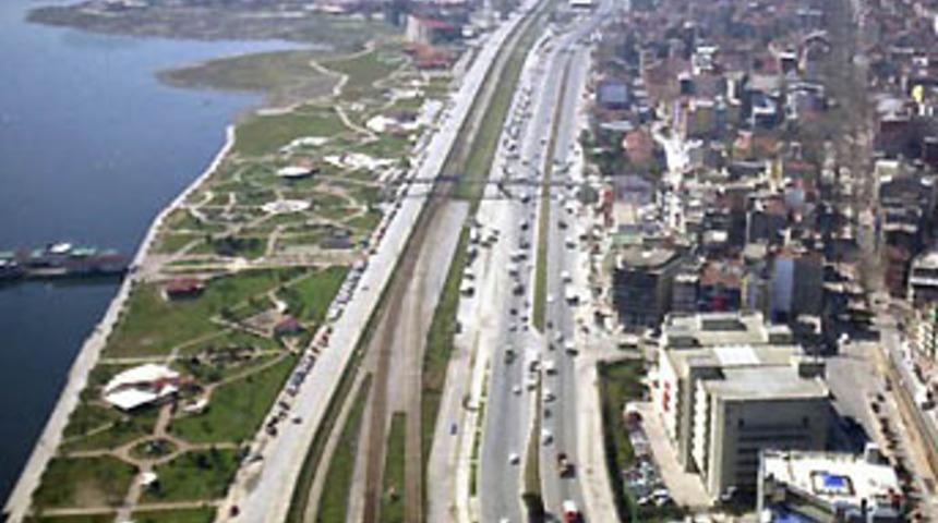 Kocaeli'yi bilinmeyen koku kapladı