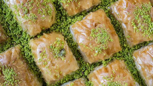 Airfryer baklava tarifi: Airfryer'da baklava nasıl yapılır?