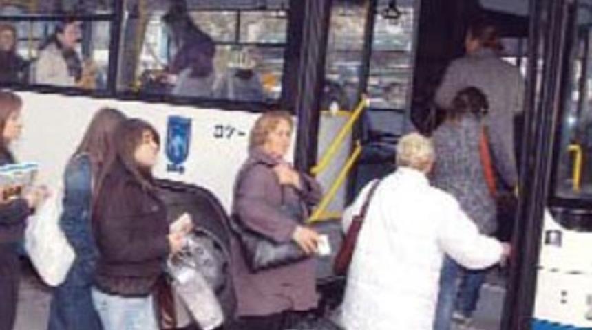 Ankara'da ulaşım &uuml;cretleri indirildi