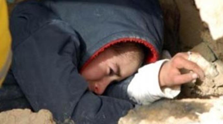 Anne &ccedil;ık oradan