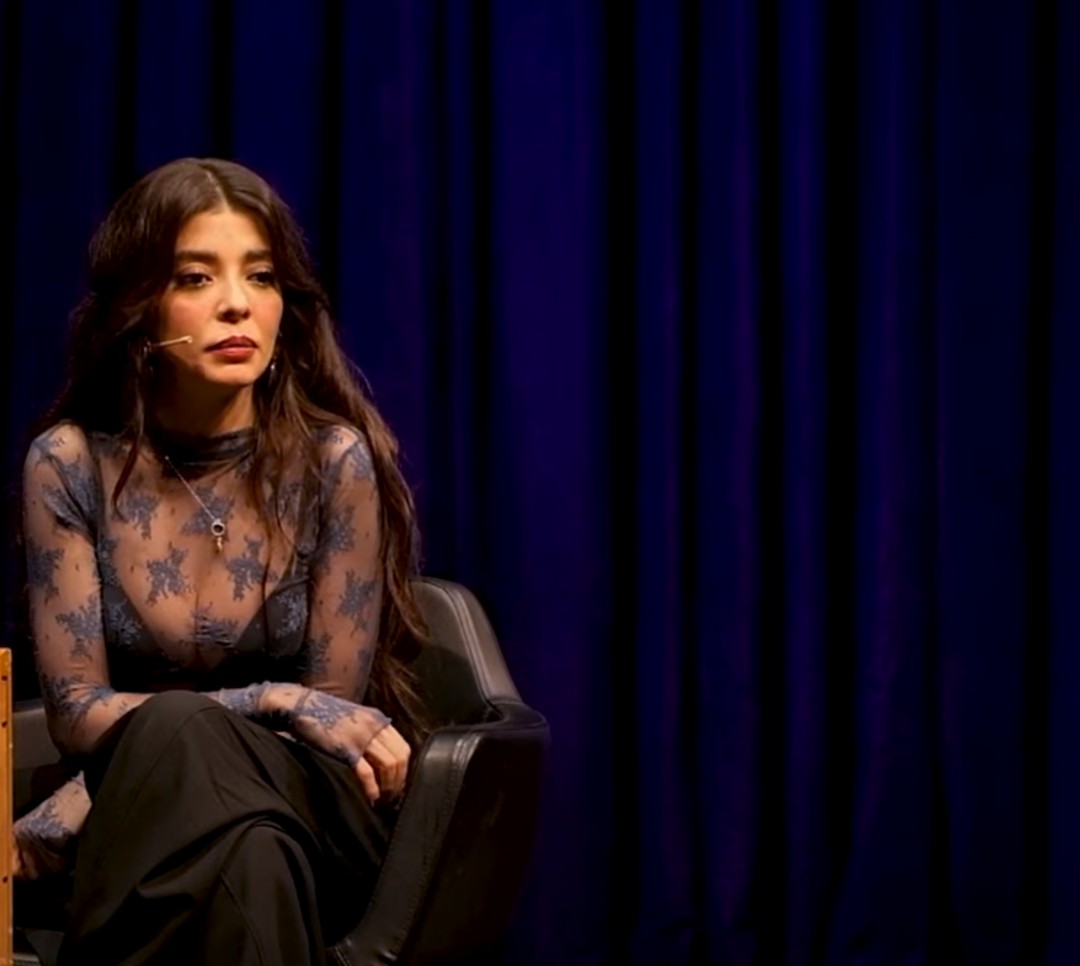 &Ouml;p&uuml;şme itirafı olay oldu! Aile'nin yıldızı Selin Şekerci 'partnerime giriyorum' s&ouml;zleriyle sosyal medyayı salladı