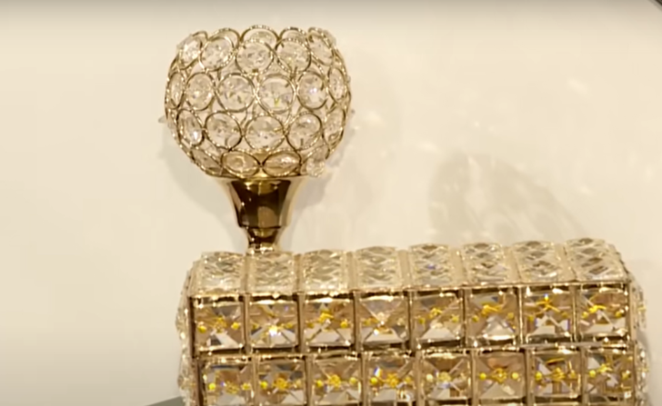 Yer: İstanbul! Araba fiyatına mobilya, rakamlar dudak uçuklattı: 'Bu işin bağımlıları var' G4