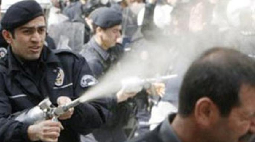 Bayram Meral&rsquo;e biber gazı