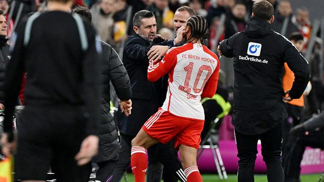 Eski Trabzonsporlu Nenad Bjelica, Sane’ye iki kez tokat attı; kırmızı kartla oyundan atıldı!