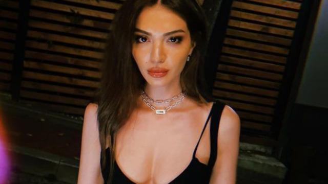 Başrolünde olduğu filmin galasına katılmamıştı! Melisa Aslı Pamuk Paris pozlarıyla olay oldu