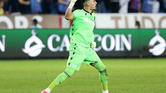 Galatasaray'dan Uğurcan Çakır bombası! Yıldız oyuncunun temsilcisiyle İstanbul'da görüşme gerçekleştirildi! Trabzonspor'un istediği bonservis 15 milyon euro...