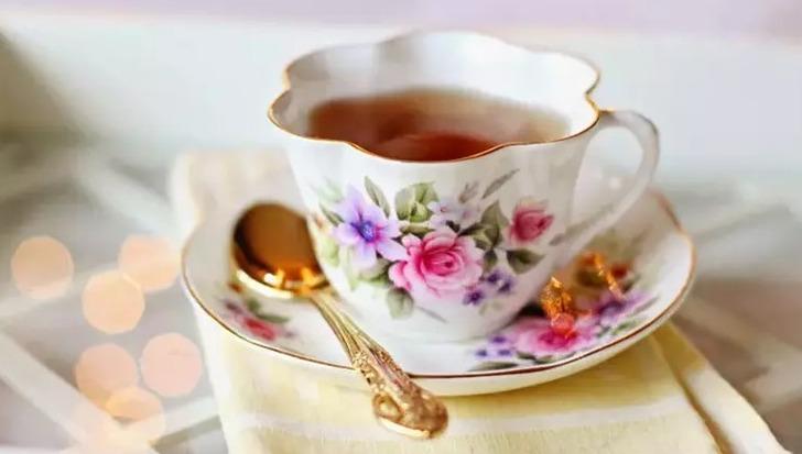 ABD ile İngiltere'yi karşı karşıya getiren çay önerisi! Her şey 'tuz' fikriyle başladı 'İlişkilerimizi tehdit etmesine sessiz kalamayız' Paylaşımlar sosyal medyayı salladı G5