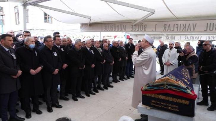 Cenazade dikkat çeken anlar! İmamoğlu, Kılıçdaroğlu'nun yanına gitti: Ne konuştuklarını açıkladı G1