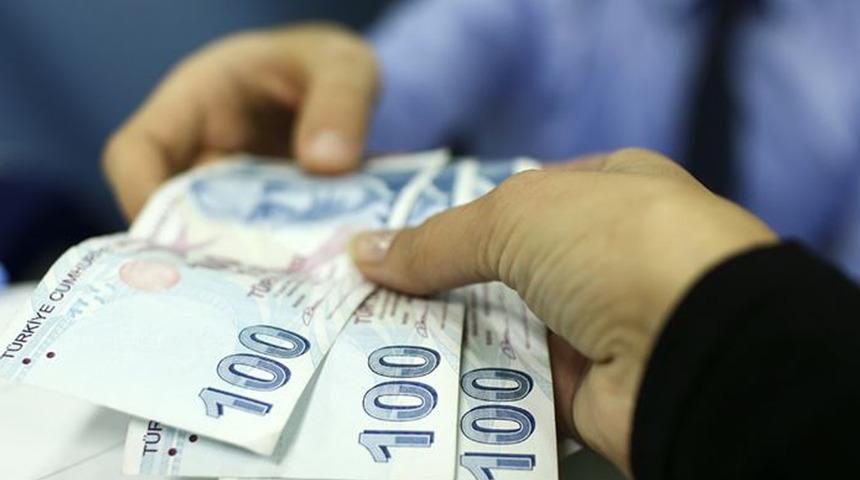 Emeklilere ek zam TBMM'den geçti