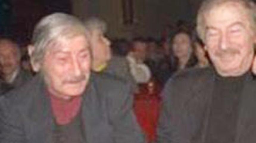 Kardeşinin &ouml;ld&uuml;ğ&uuml;n&uuml; bilmiyor