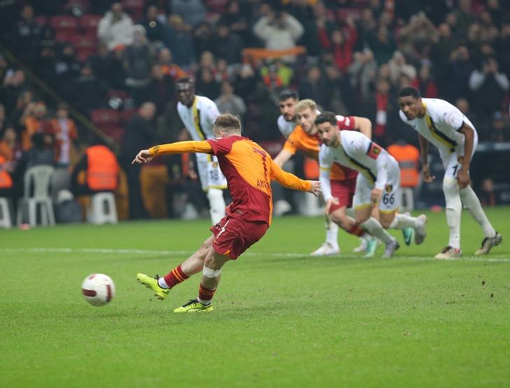 Galatasaray öldü öldü dirildi! Sarı-Kırmızılılar İstanbulspor karşısında Kerem'in ve Icardi'nin golleriyle geriden gelerek kazandı G2
