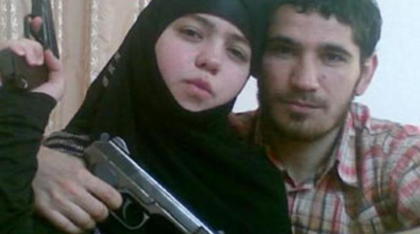 Kara dul &ccedil;ocuk &ccedil;ıktı