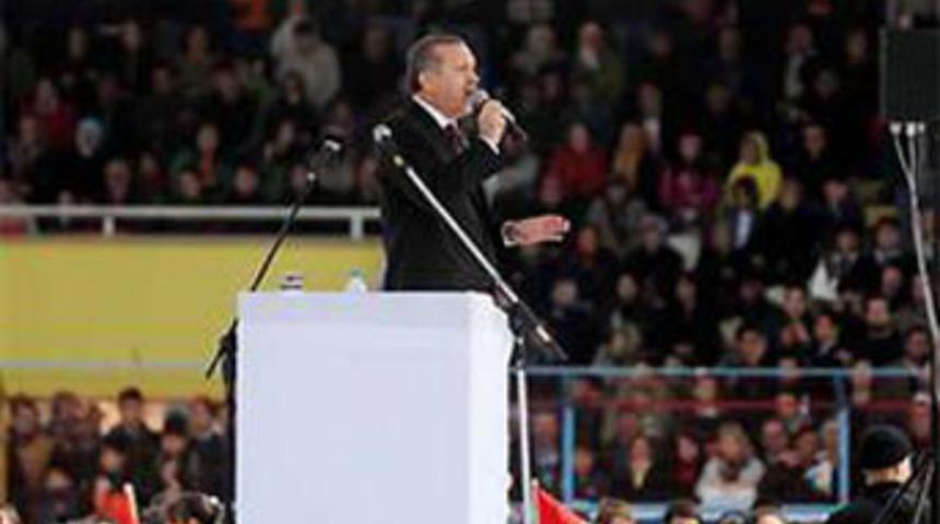 &Ccedil;anakkale'de 'soykırım' g&ouml;ndermesi yaptı