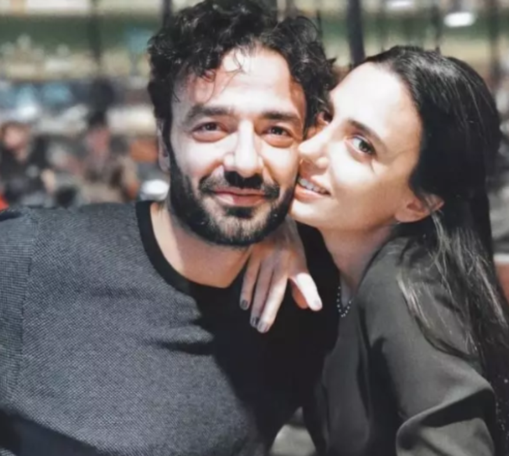 Kızılcık Şerbeti'nin Nursema'sı kocasıyla poz verdi! Ceren Karakoç'un 11 yıllık eşi bakın kimmiş G3