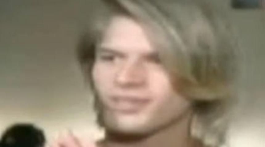 Kıvan&ccedil; Tatlıtuğ'u hi&ccedil; b&ouml;yle g&ouml;rmediniz