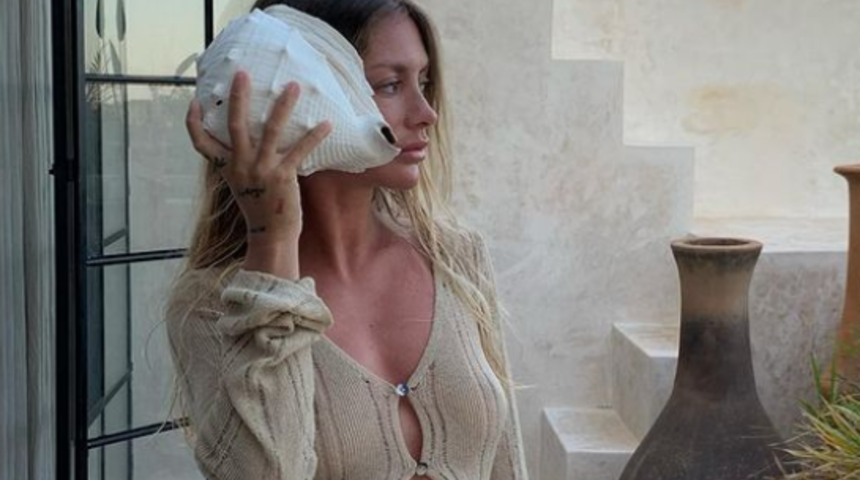 Sosyal medya fenomeni Pauline Tantot aşka geldi! Önce öpücüklere boğdu sonrasında gezintiye çıktı