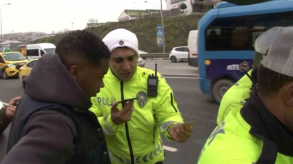 Süper Lig'in ünlü futbolcusu polise yakalandı! Pendiksporlu Kappel cezayı yedi, ne olduğunu anlamadı! Hemen telefonuna sarıldı