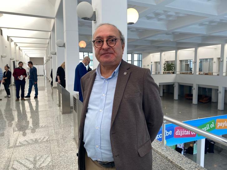 'Herkesi İstanbul'a toplamalı' diyerek Cumhurbaşkanı Erdoğan'a seslendi: Gerekirse yurt dışından kredi almalı G1