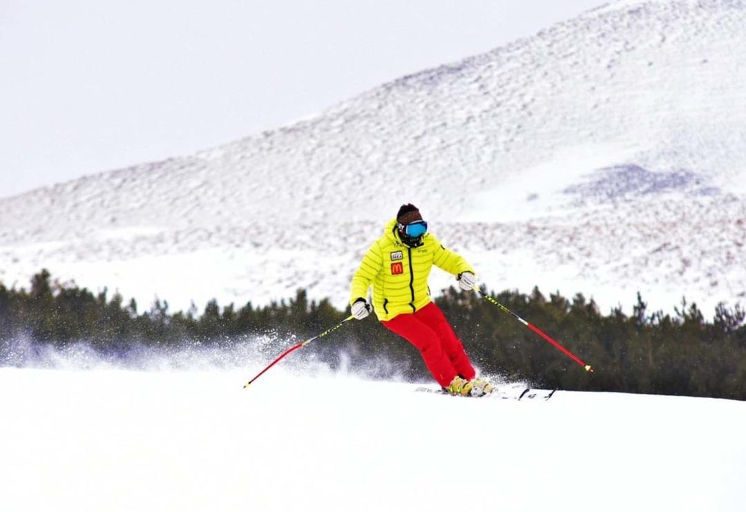 Kayak yapmadan &ouml;nce dikkat! Ortopedi uzmanı uyardı 'Basit yaralanmalar b&uuml;y&uuml;k sakatlıklara yol a&ccedil;abilir'
