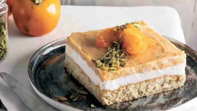 Nefis cennet hurmalı pasta tarifi! Gelinim Mutfakta Trabzon hurmalı pasta nasıl yapılır, malzemeleri neler? 