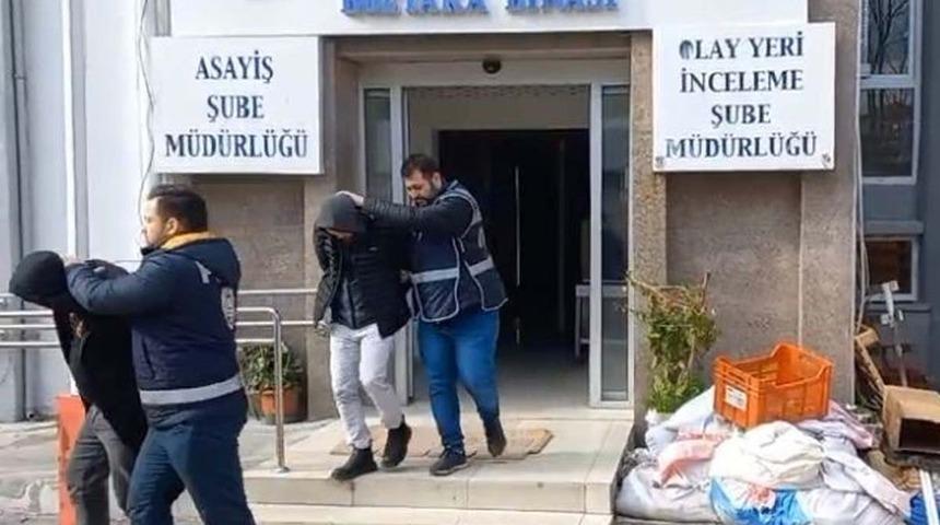 Altınları lüks mekanlarda yemişler! 'Kuyumcu soygunu oldu, kimliğiniz olay yerinde bulundu' deyip...