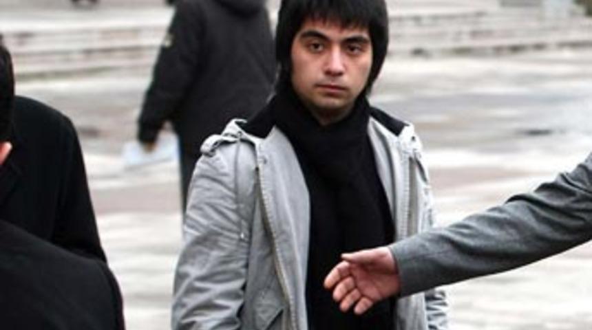 M&uuml;nevver'in kardeşi 'asit' dedi