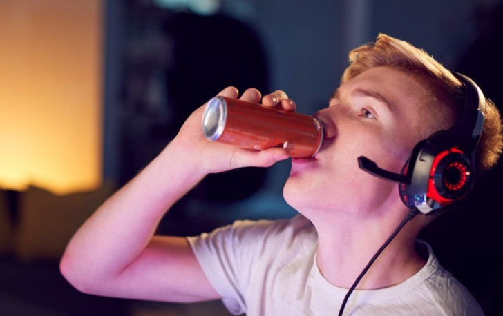 Prof. Dr. Canan Karatay'dan kritik uyarı: "Tam bir zehir"! Bağışıklığı yok ediyor, birçok hastalığa neden oluyor G3