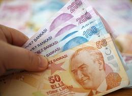 İhtiyaç kredisi faizleri yükselecek mi? Merkez Bankası’nın kararı tedirgin etmişti: Ekonomist Muhammet Bayram ‘Bankalar artık daha az kredi verecek’ diyerek tek tek anlattı