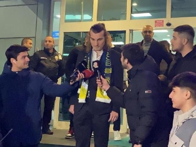 Fenerbahçe'nin yeni transferi Çağlar Söyüncü İstanbul'da! Dikkat çeken şampiyonluk sözleri