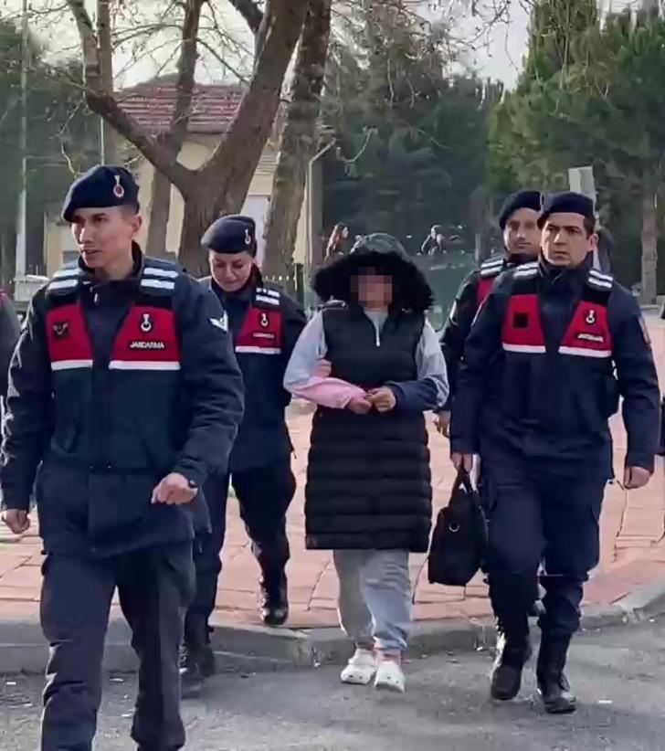 Altın günü düzenledi! 1.2 milyonluk altını tek bir iz bırakmadan çaldı: Hepsini eksiksiz verince de serbest bırakıldı G1