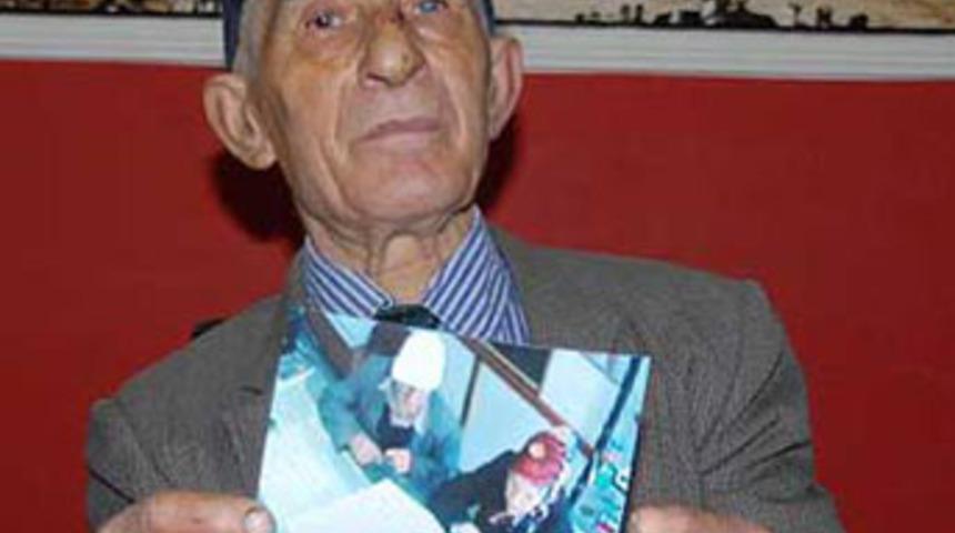 Azgın teke uslanmıyor