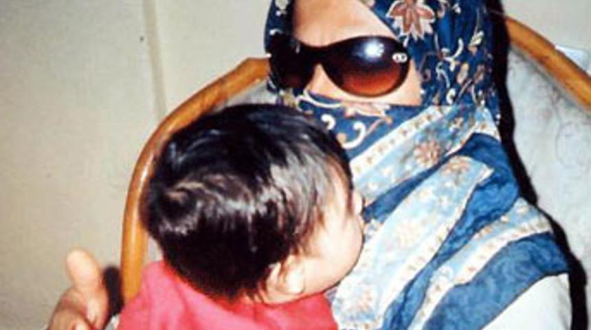 Kocam beni &ouml;ld&uuml;recek, yardım edin!