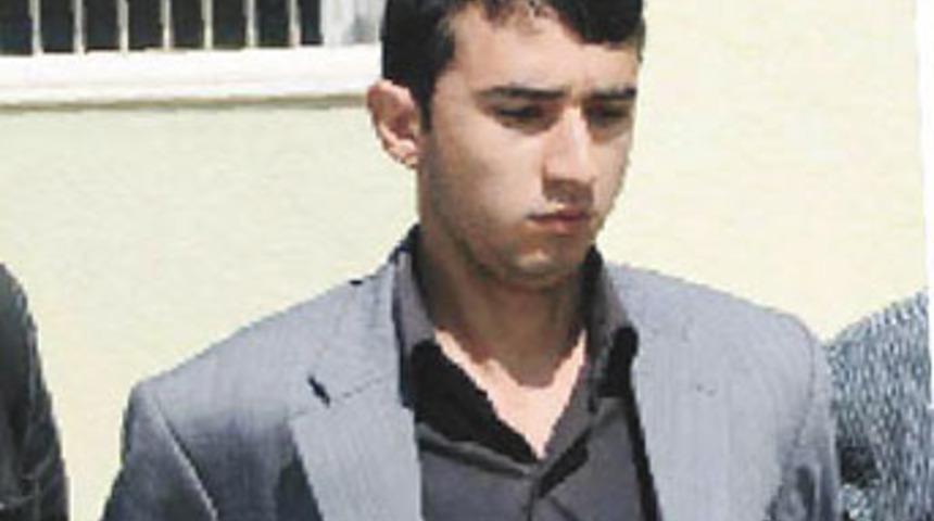 &lsquo;Eşime sarktı&rsquo; dedi babasını &ouml;ld&uuml;rd&uuml;